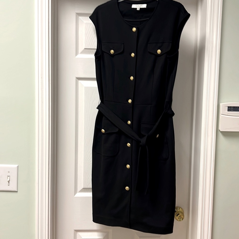 Kasper-black knit sleeveless dress, size 10.